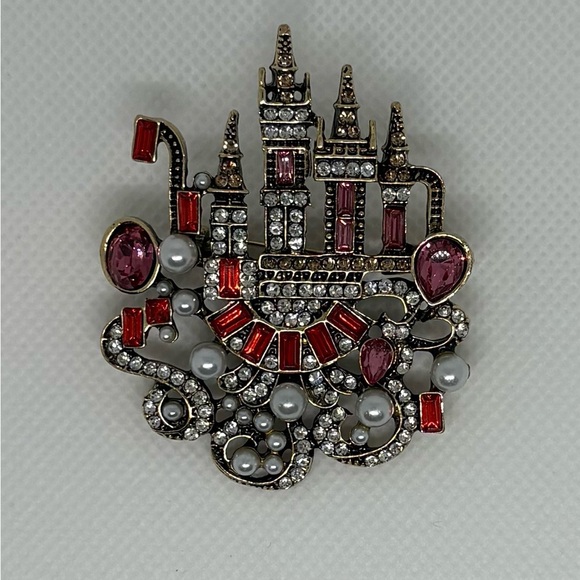 Fairytale Enchanted Castle Statement Brooch Pin - Picture 1 of 7